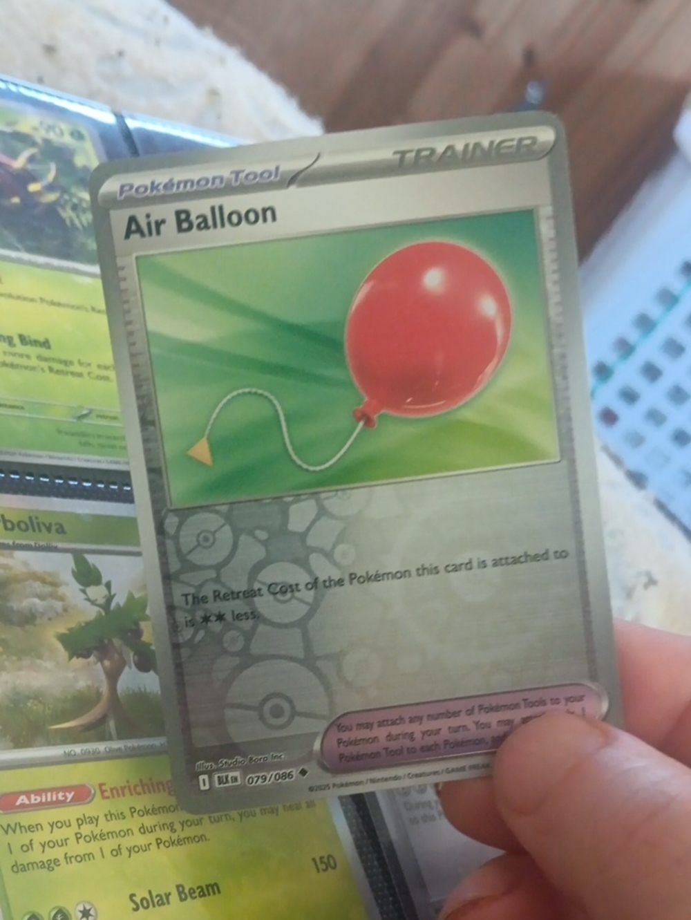 Pokemon Air Balloon Card - Red and Green Artwork